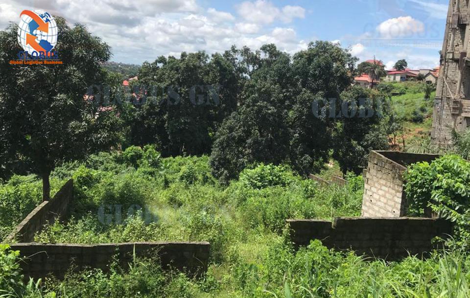 VENTE D'UNE PARCELLE