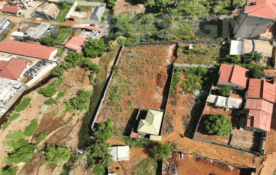 4 PARCELLES COLLéES à NONGO KIROTI